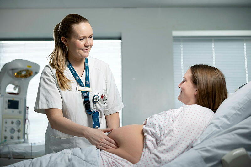 Jordmorkompetansen ivaretar en trygg fødsel